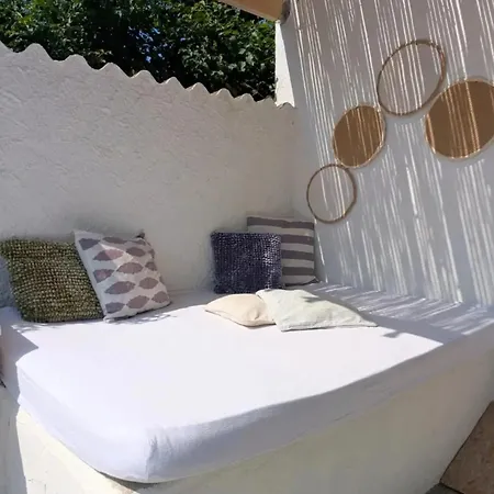 Le Cedre Bleu * Aubignosc