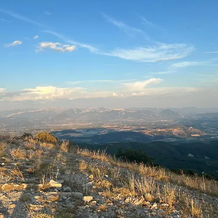 Holiday home Le Cedre Bleu