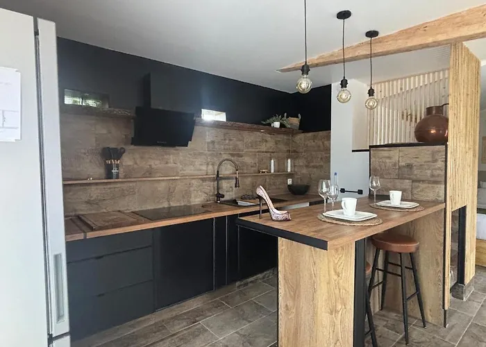 Feriehus La Salamandre De L Olivier - Le Cedre Bleu